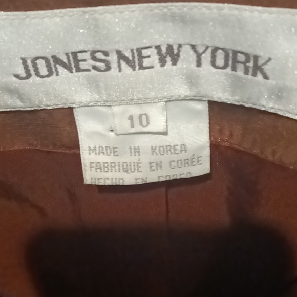FINAL PRICE JONES NEW YORK 100% silk brown blazer with brown buttons 10 - Picture 10 of 11
